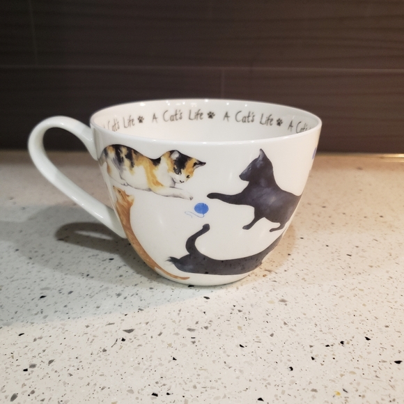 PORTOBELLO By DESIGN Other - PORTOBELLO By DESIGN A CAT’S LIFE Bone China Mug